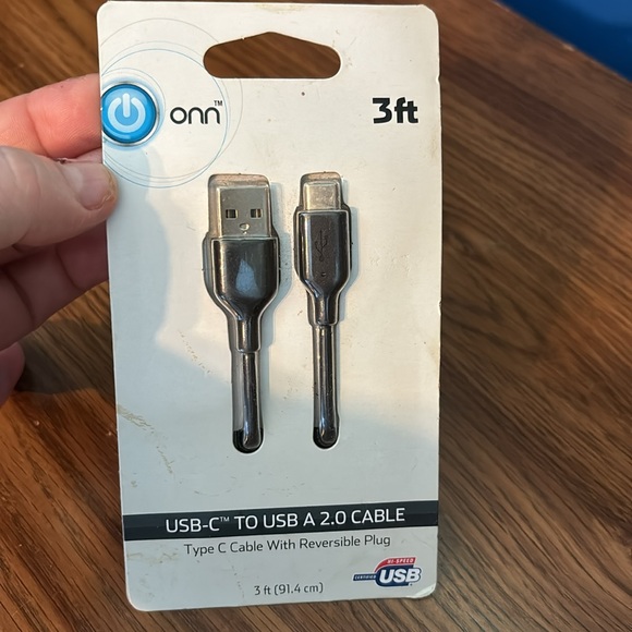 NWT NIP ONN 3 Ft Foot USB-C to USB A 2.0 Cable Type 3 Cable with Reversible Plug - Picture 12 of 16
